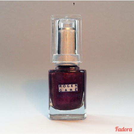 mooie paarse nagellak van Roger Gare